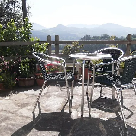Guest house Madariaga 3*